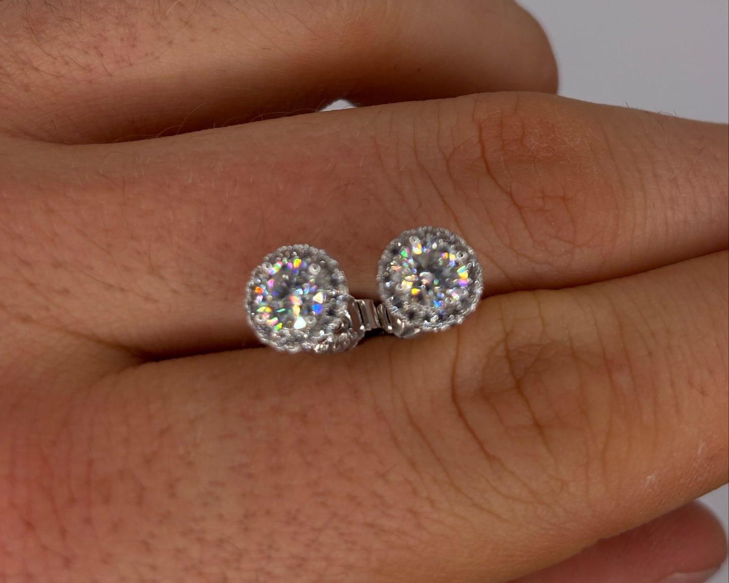 ALERA – Radiant Solitaire Ohrstecker