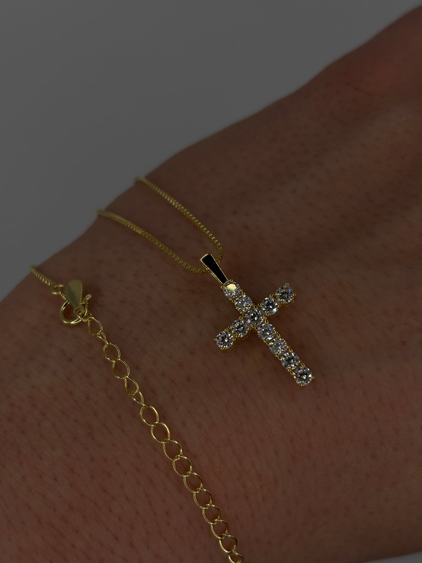 ALERA – Divine Brilliance Kreuzanhänger