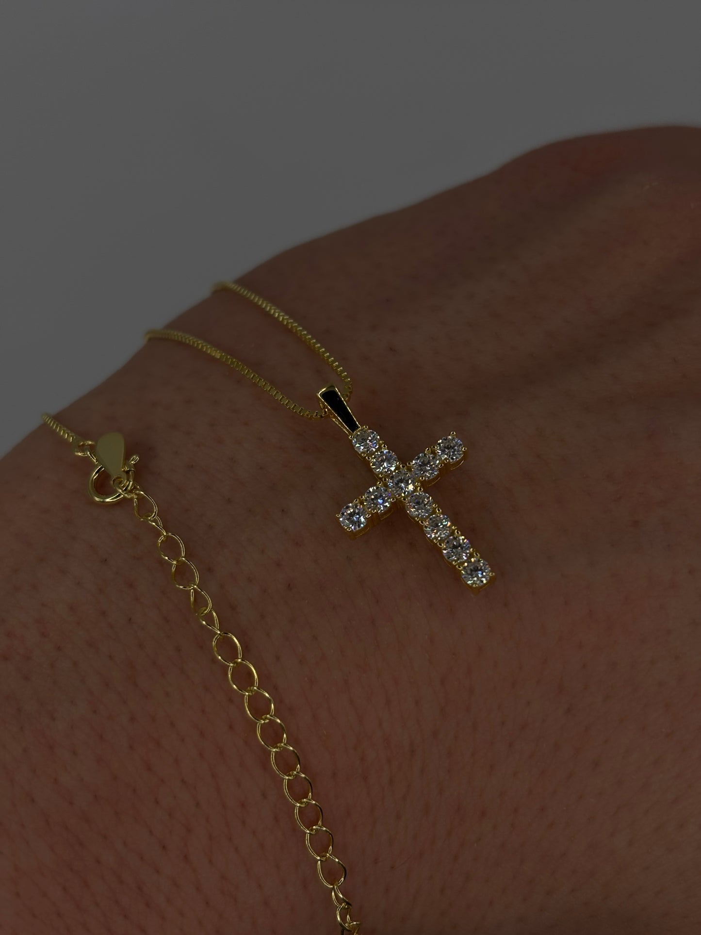 ALERA – Divine Brilliance Kreuzanhänger