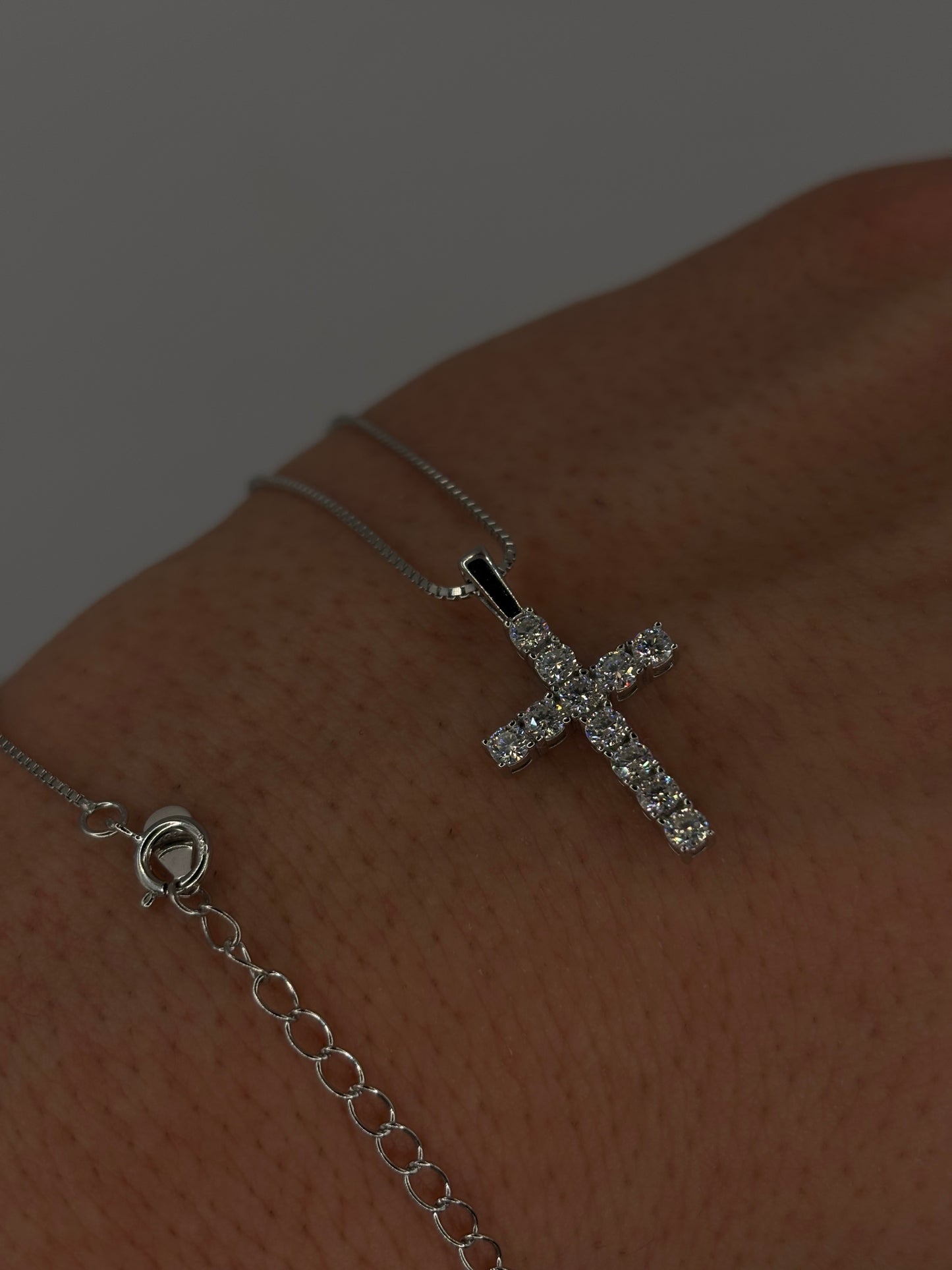 ALERA – Divine Brilliance Kreuzanhänger